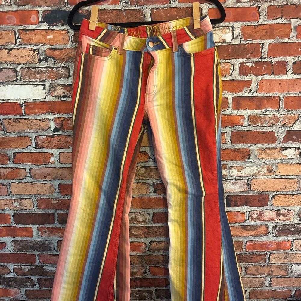 WRANGLER X LAINEY WILSON GIRLS' RODEO STRIPED BELL BOTTOM STRETCH FLARE JEANS